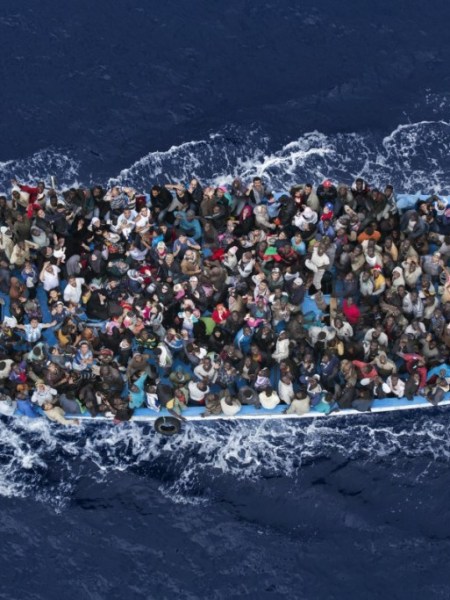 El silencio también mata: mil personas desaparecidas en el mar y una Europa que mira hacia otro&nbsp;lado